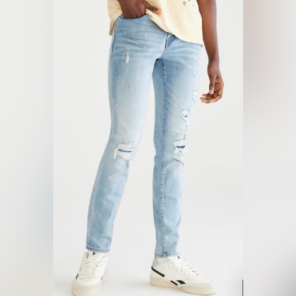Aeropostale Light Blue Wash Skinny Distressed Shredding Men's Denim Jean Pants